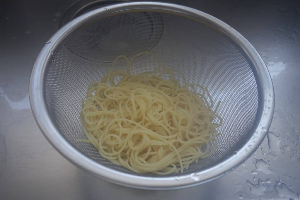 旅パスタ_佐渡④：「牡蠣のうま煮」のスパゲッティ