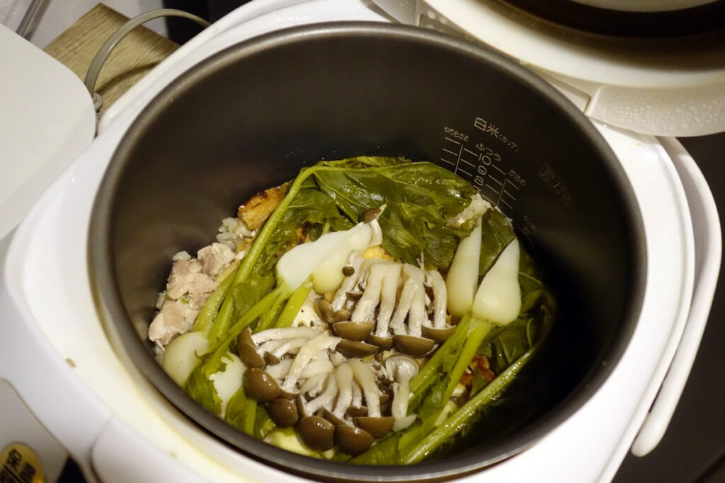 旅ご飯_信濃大町①：栗林豆腐店の名物・油あげ