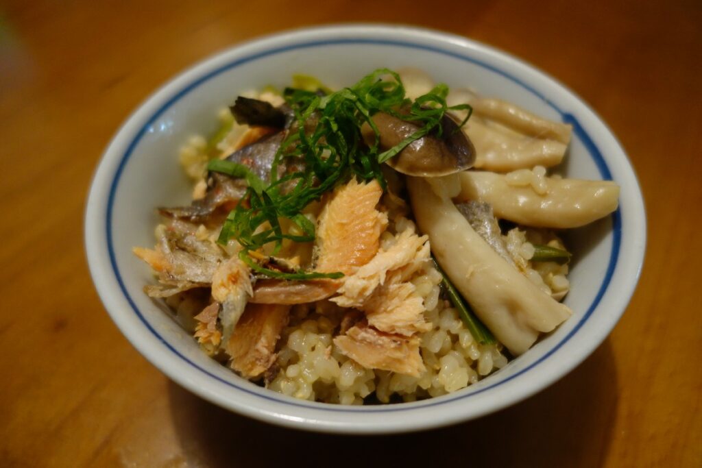 旅ナカご飯_熊野①「熊野あまごの炊き込みご飯」のレシピ